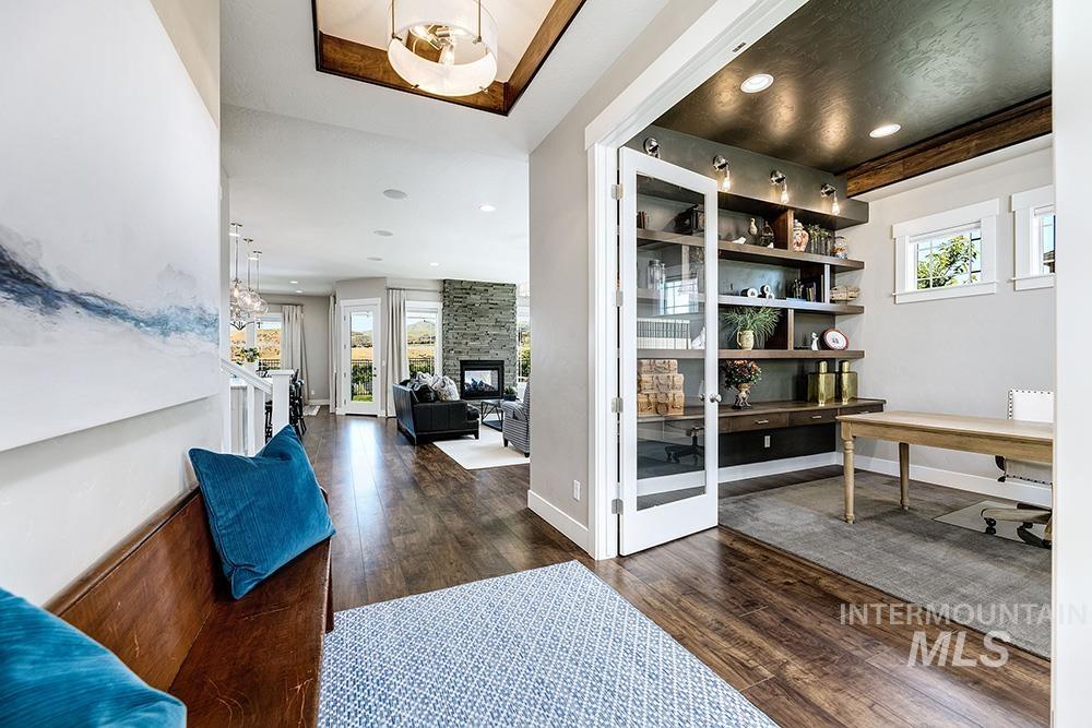 11869 N Barn Owl Way