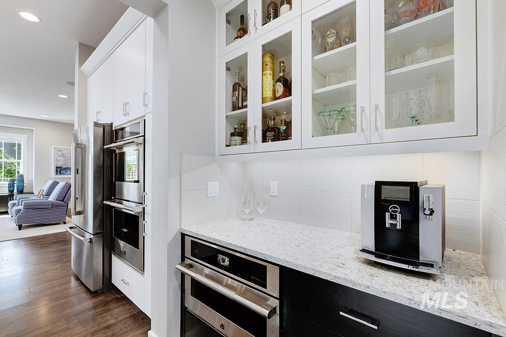 11869 N Barn Owl Way