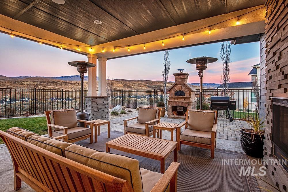 11869 N Barn Owl Way