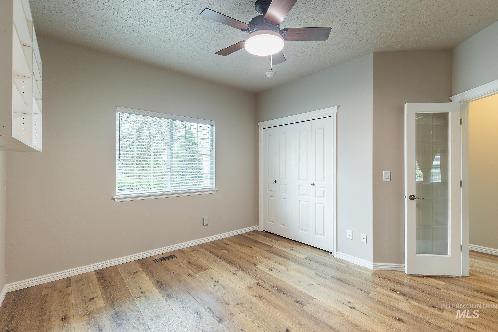 1969 E Stonybrook Ct