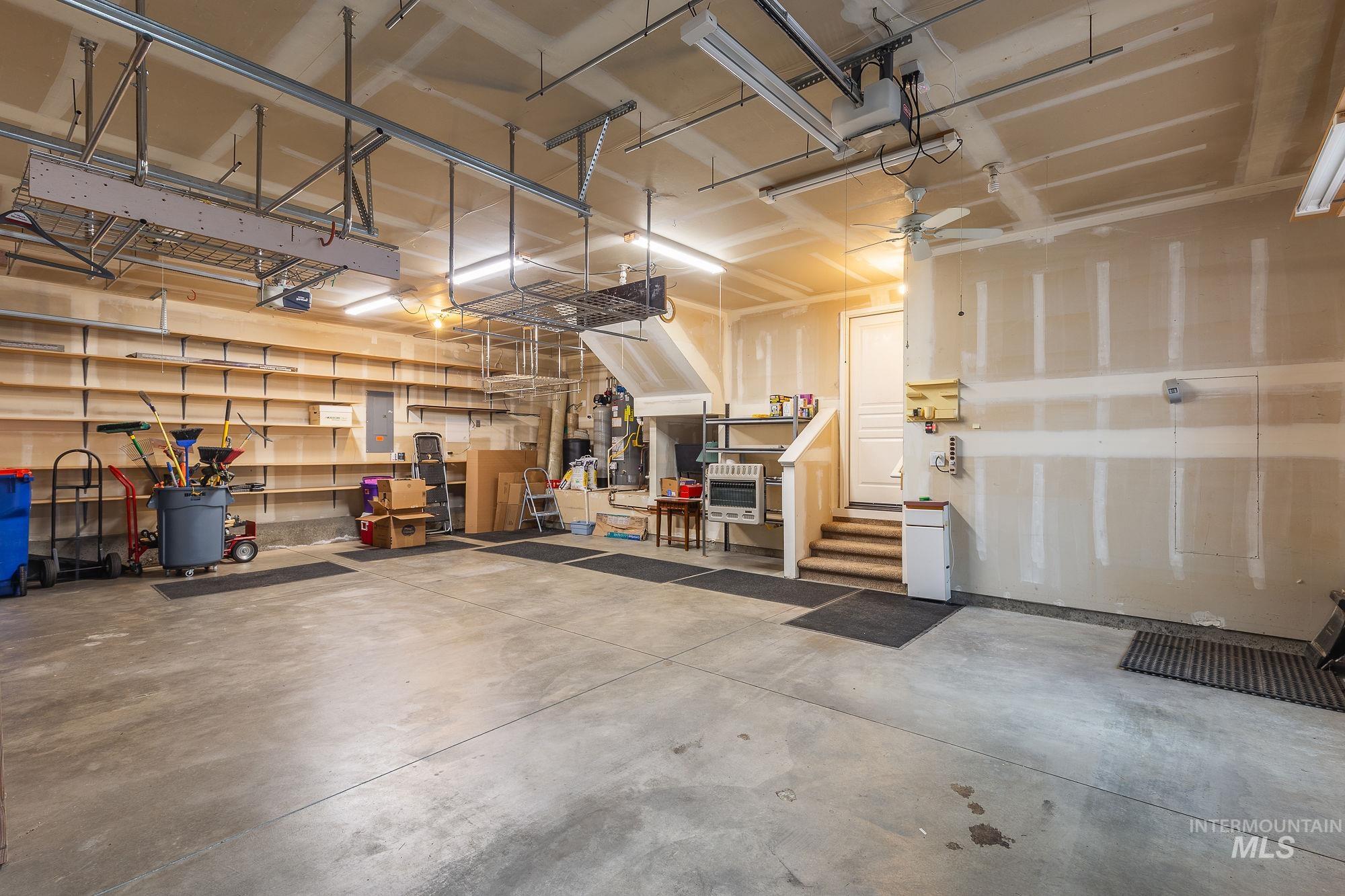 1969 E Stonybrook Ct