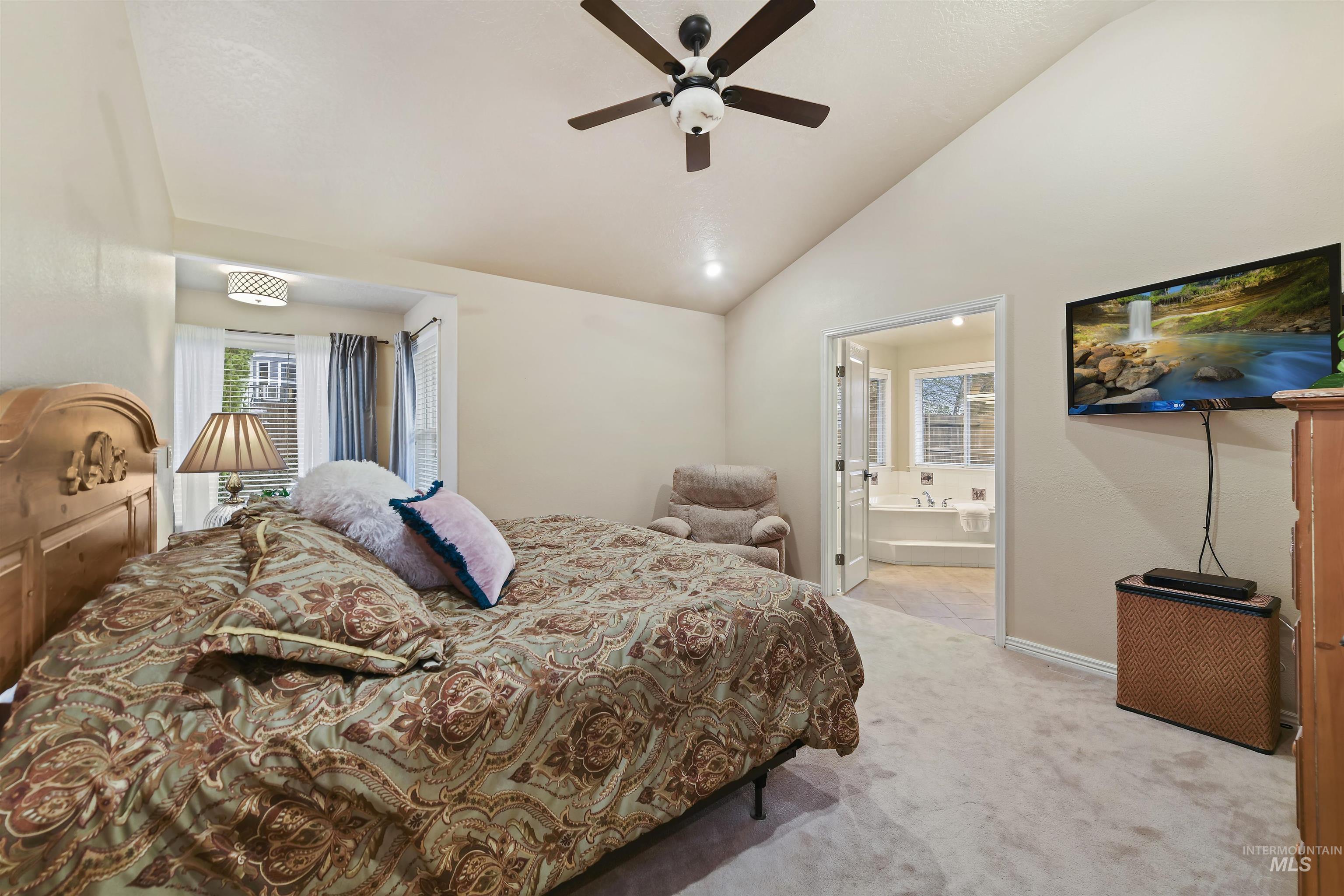 1774 N Sevenoaks Way