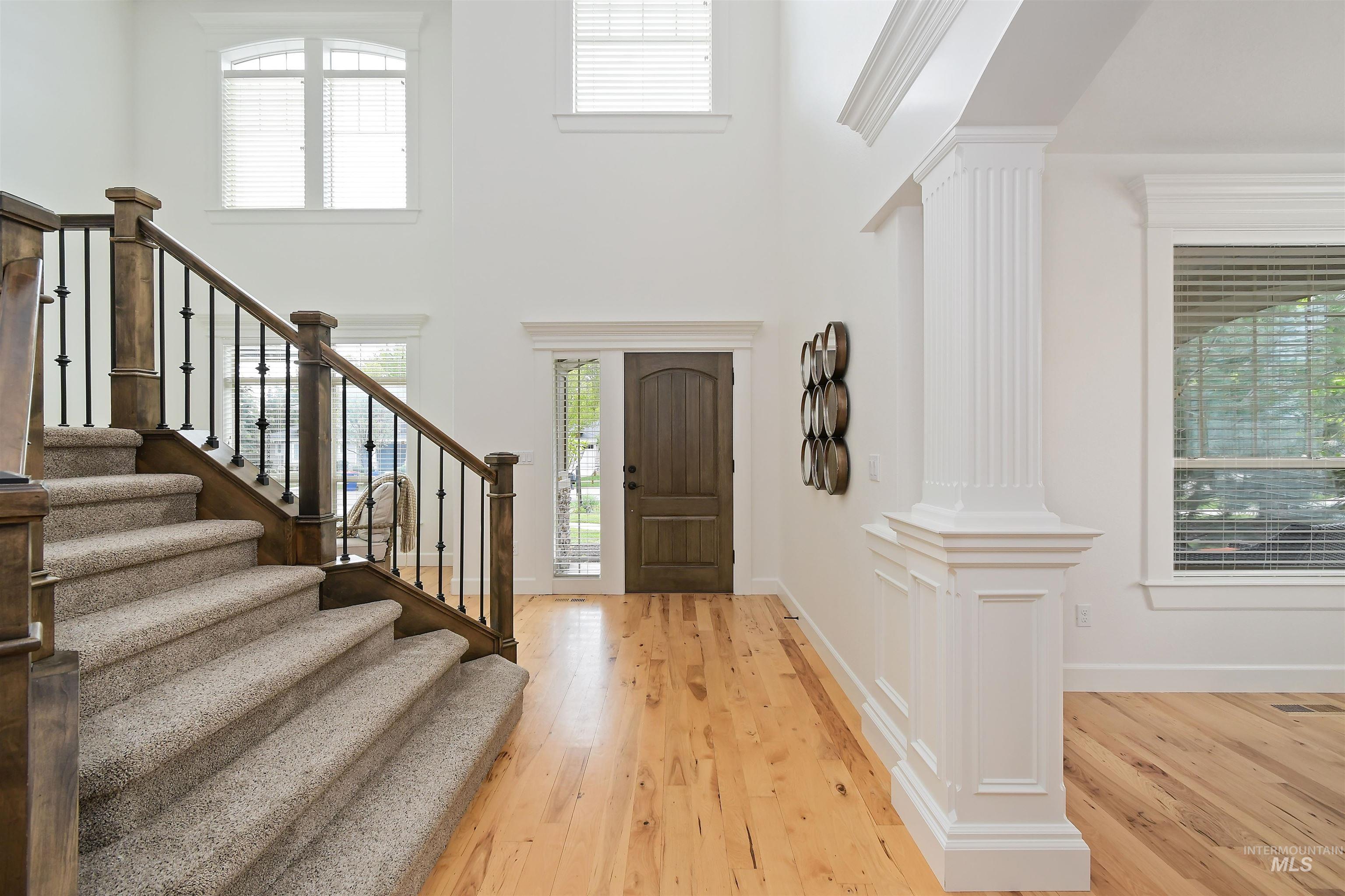 1622 W Covenant Hill Ct