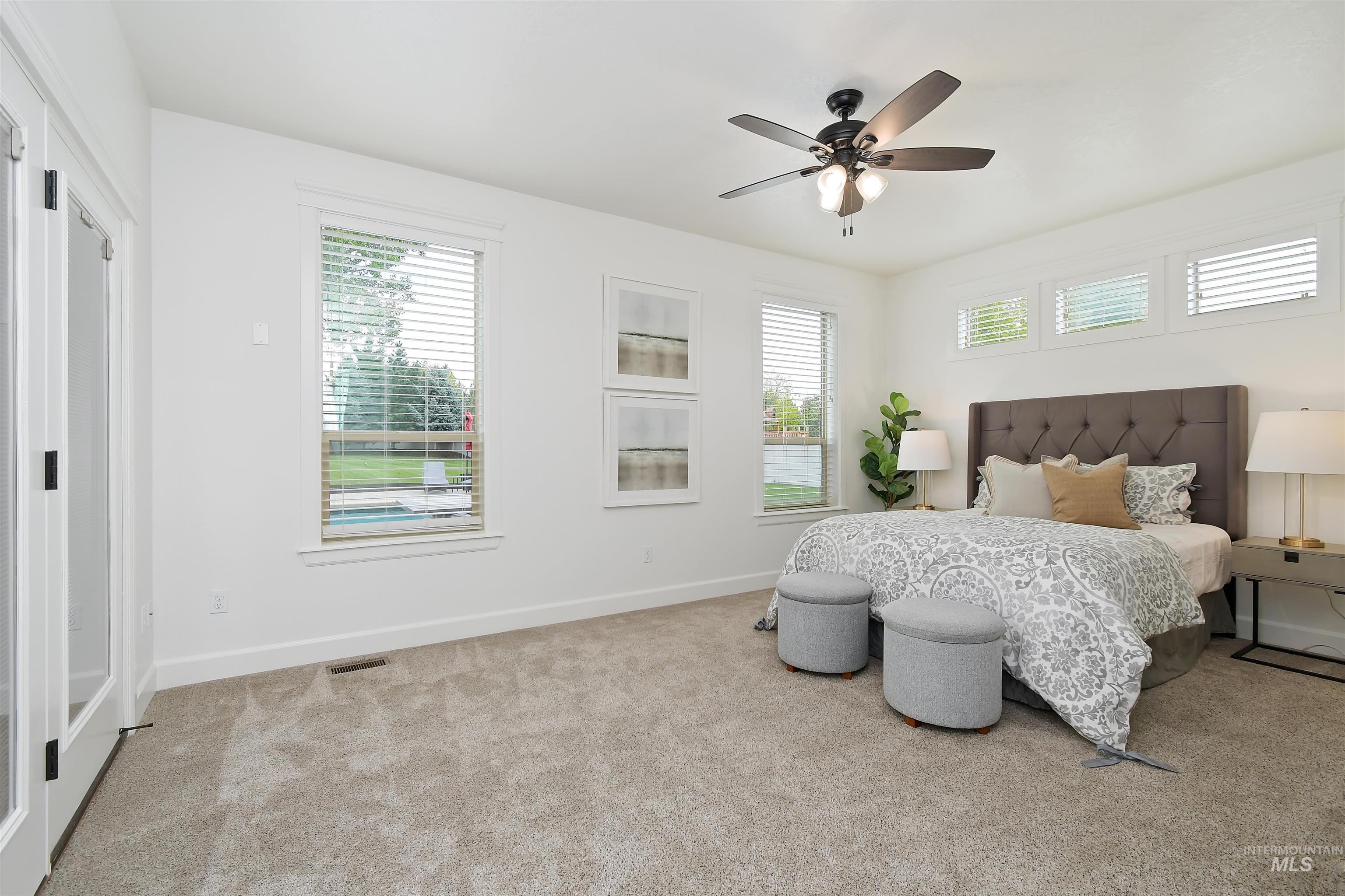 1622 W Covenant Hill Ct