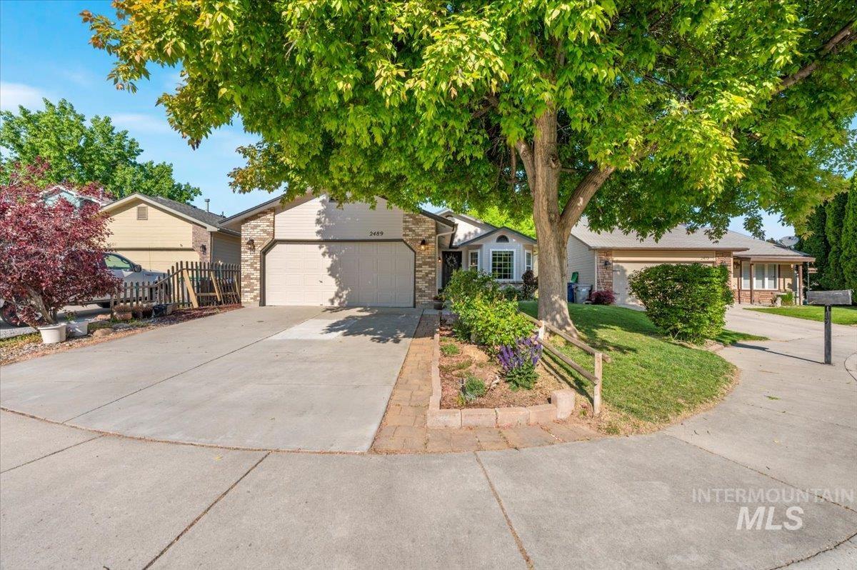 2489 S Sea Pines Pl