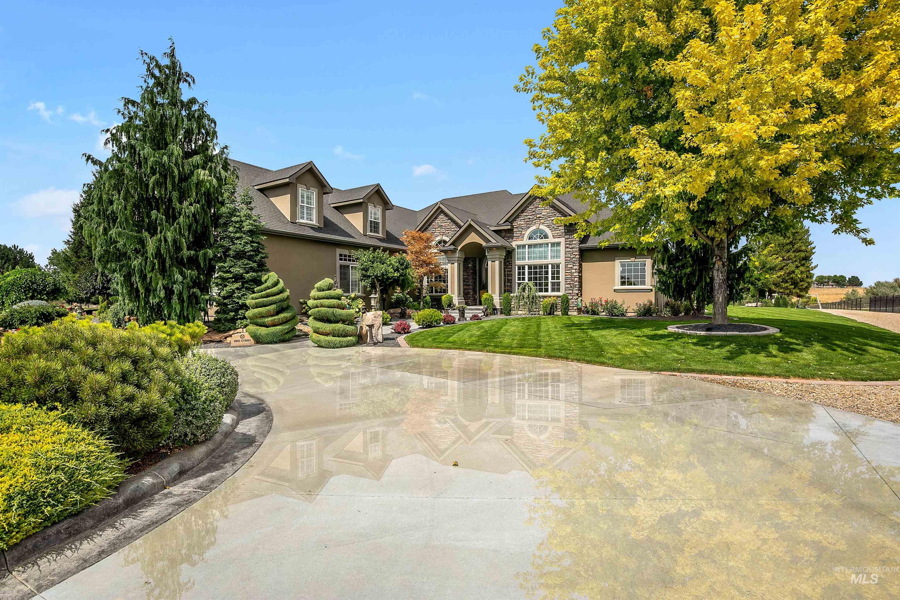 6570 Schmidt Ln