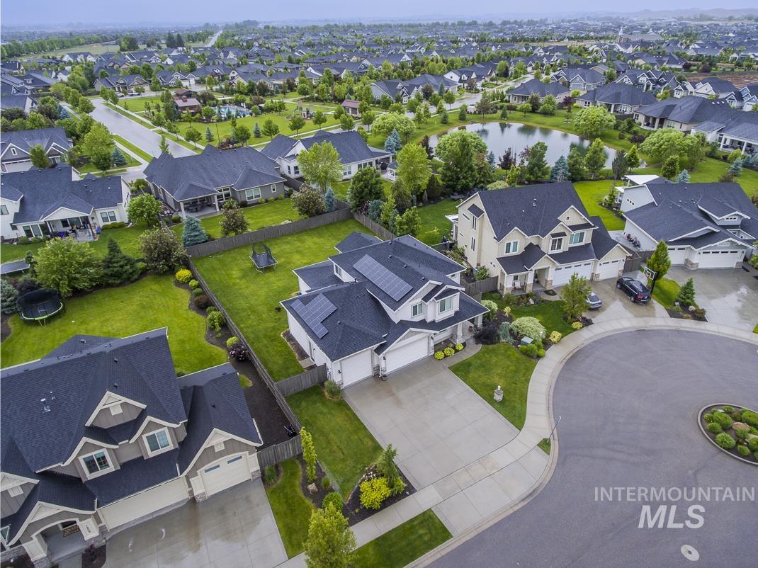 1831 N Racing Water Place