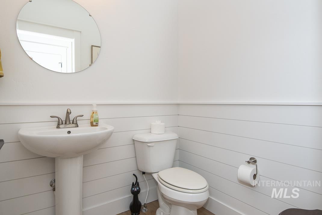 1831 N Racing Water Place