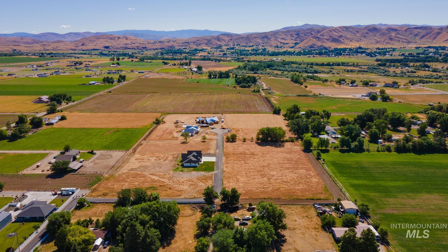 401 Skyview Lane