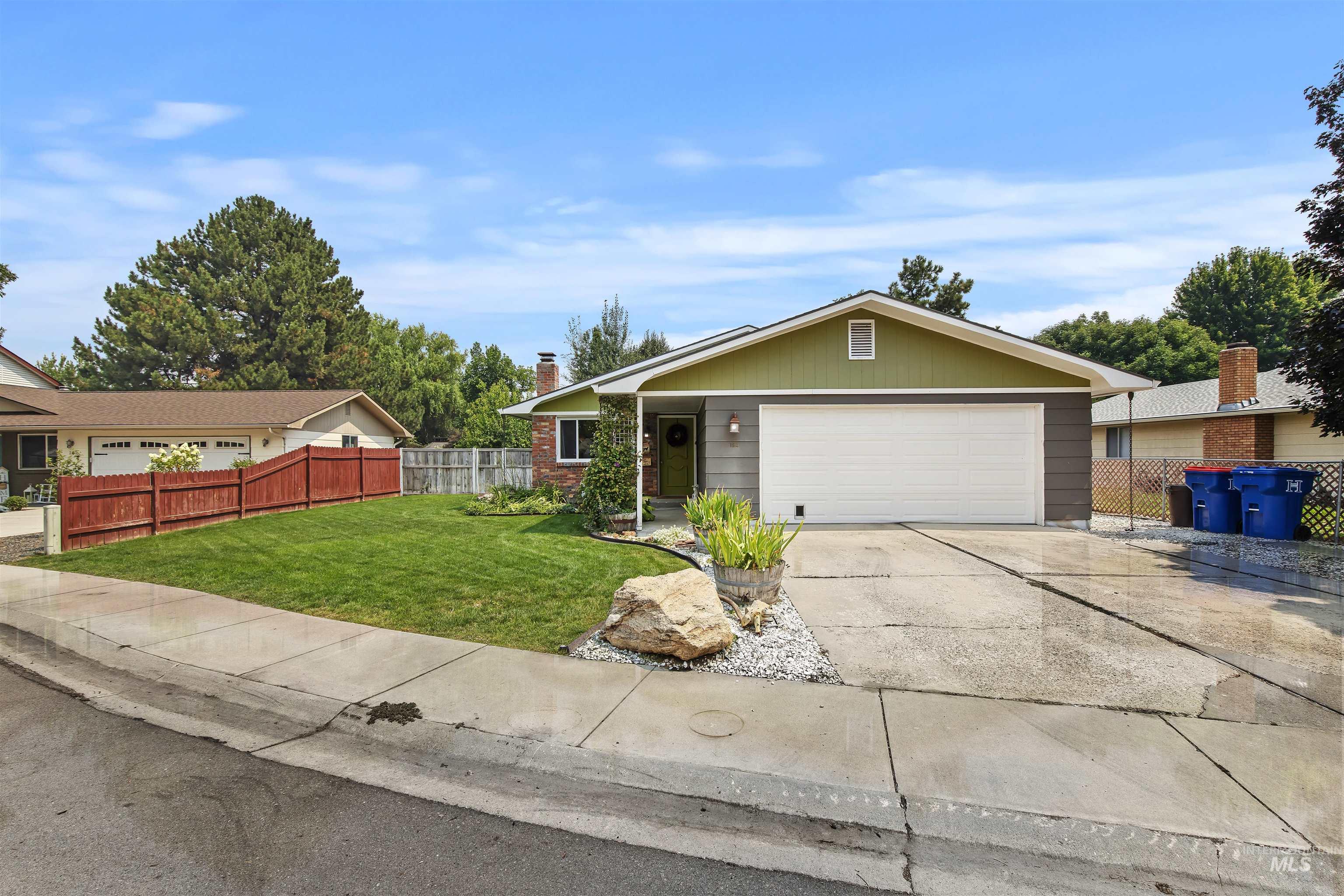154 S Harlan Pl