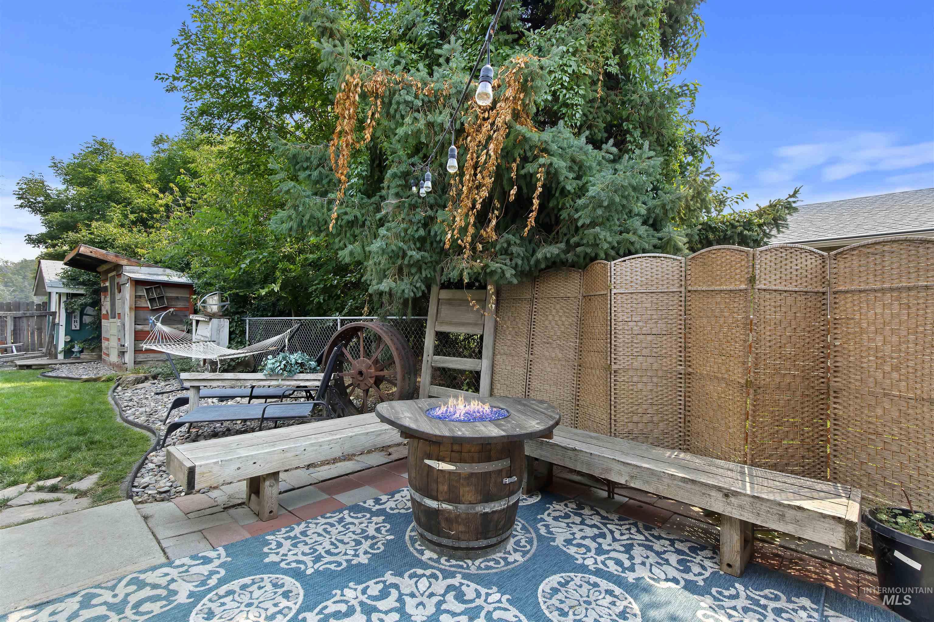 154 S Harlan Pl