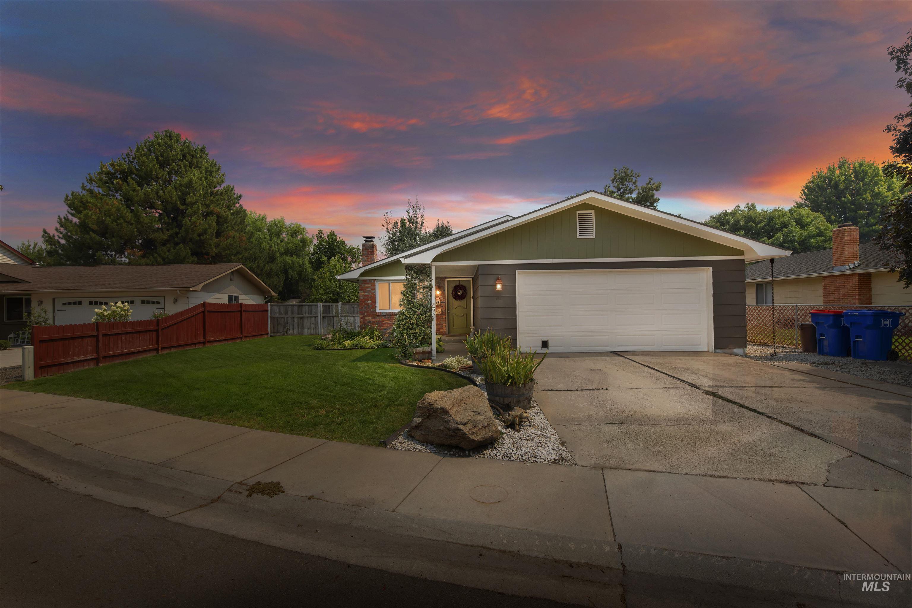 154 S Harlan Pl