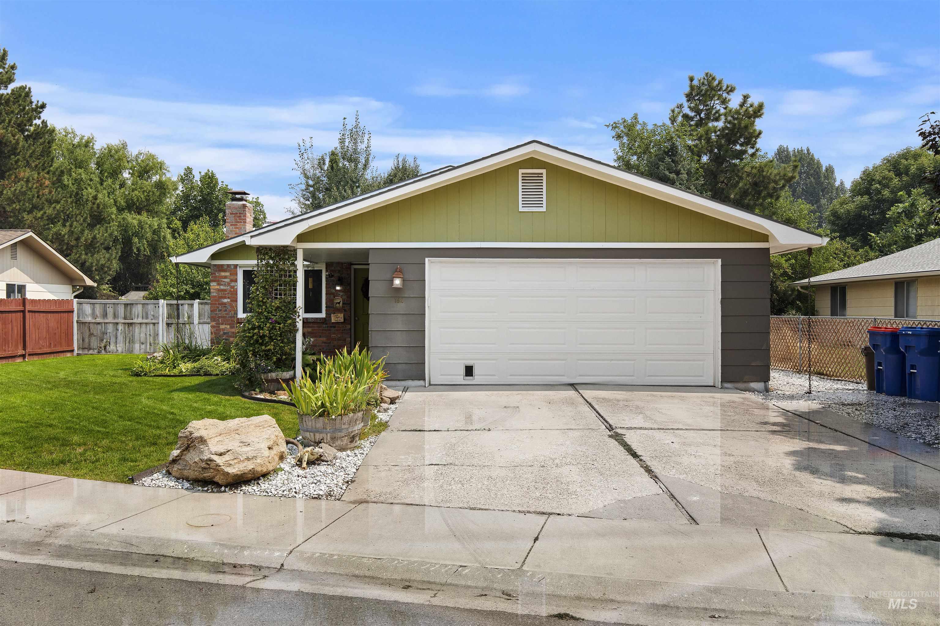 154 S Harlan Pl