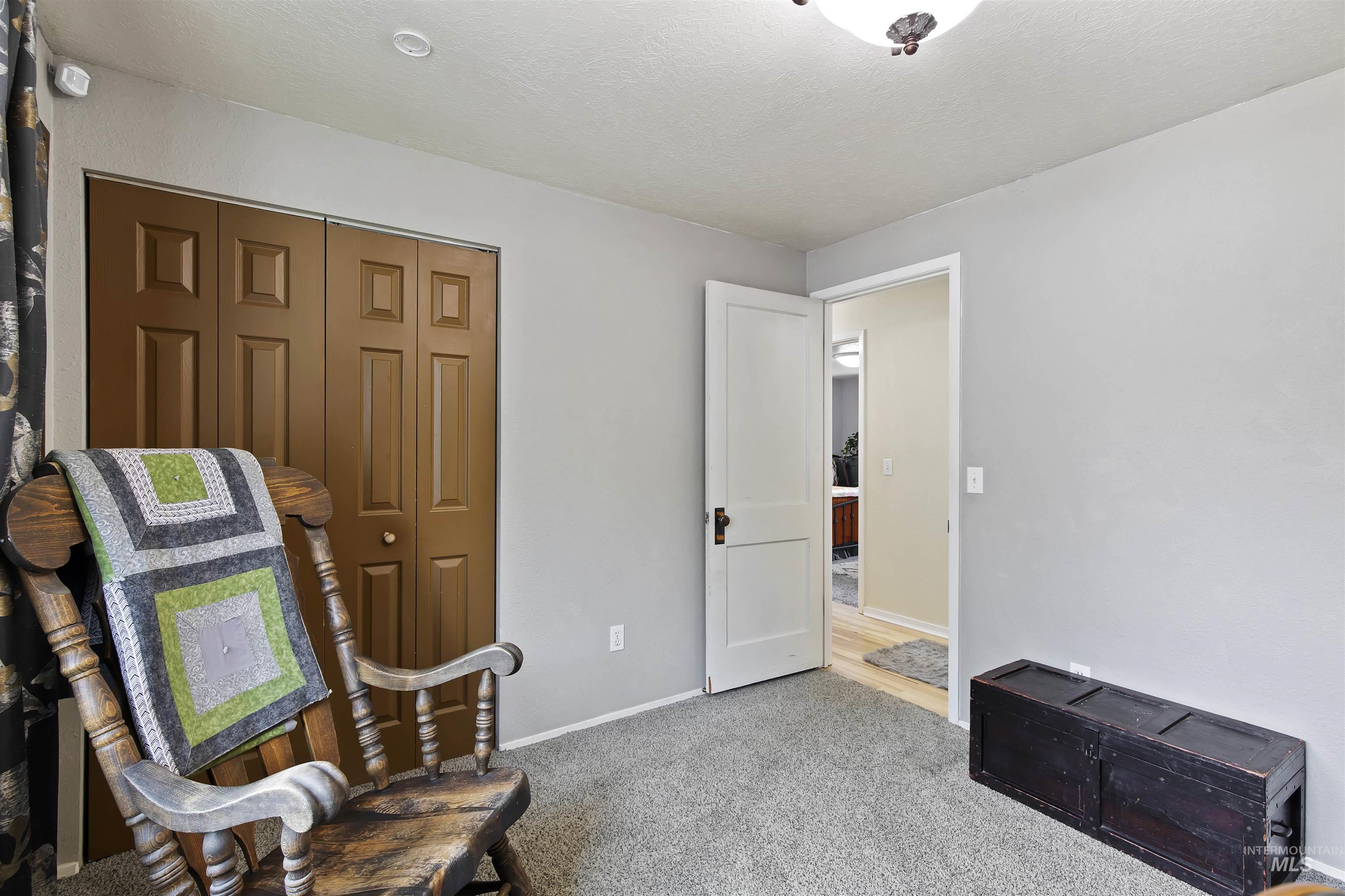 154 S Harlan Pl