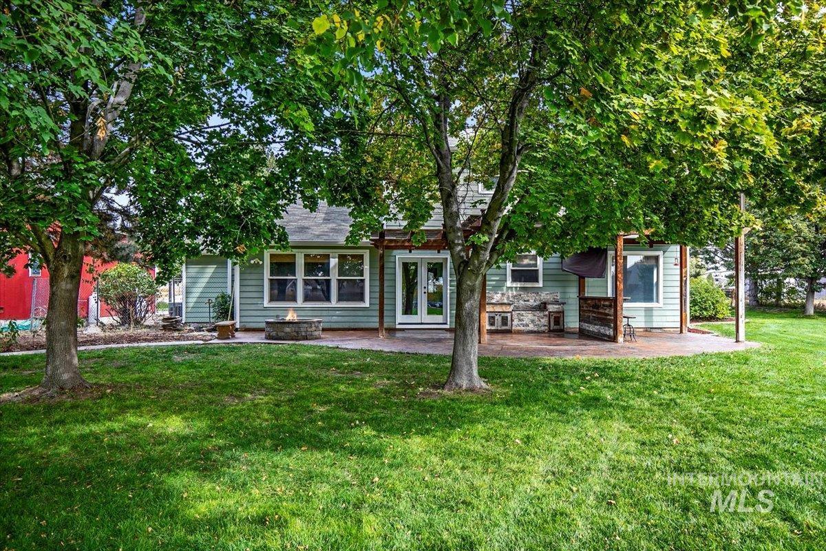 6119 Leland Dr