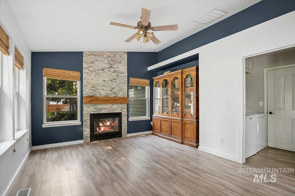 6119 Leland Dr