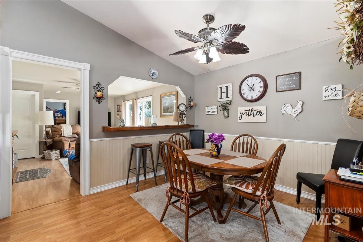 823 E Finch Creek St.