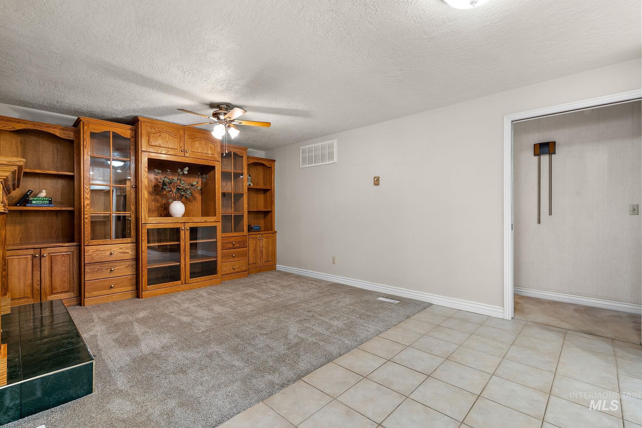 2055 N Ten Mile Rd.