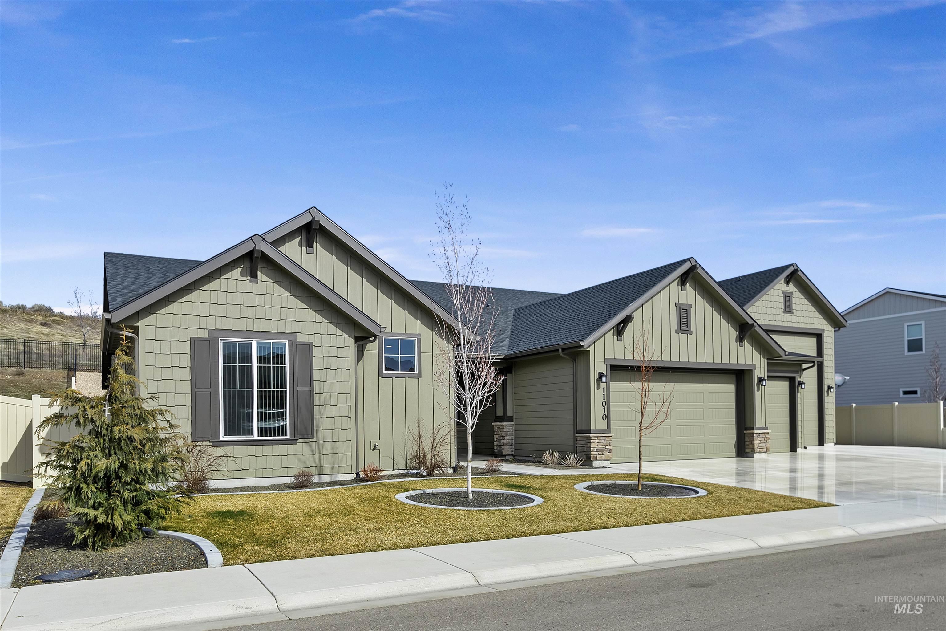 11010 W Collina Vista Dr