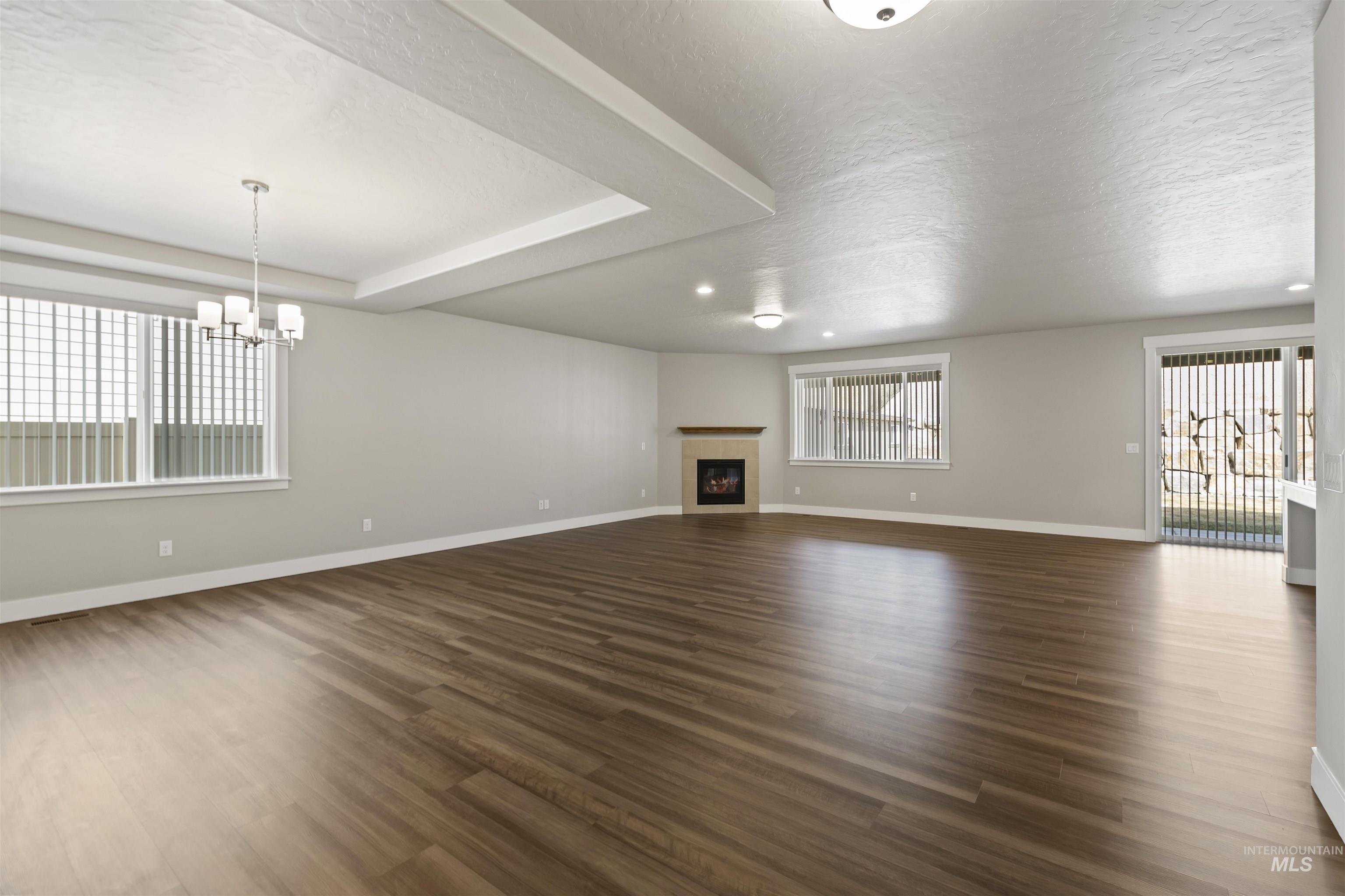 11010 W Collina Vista Dr