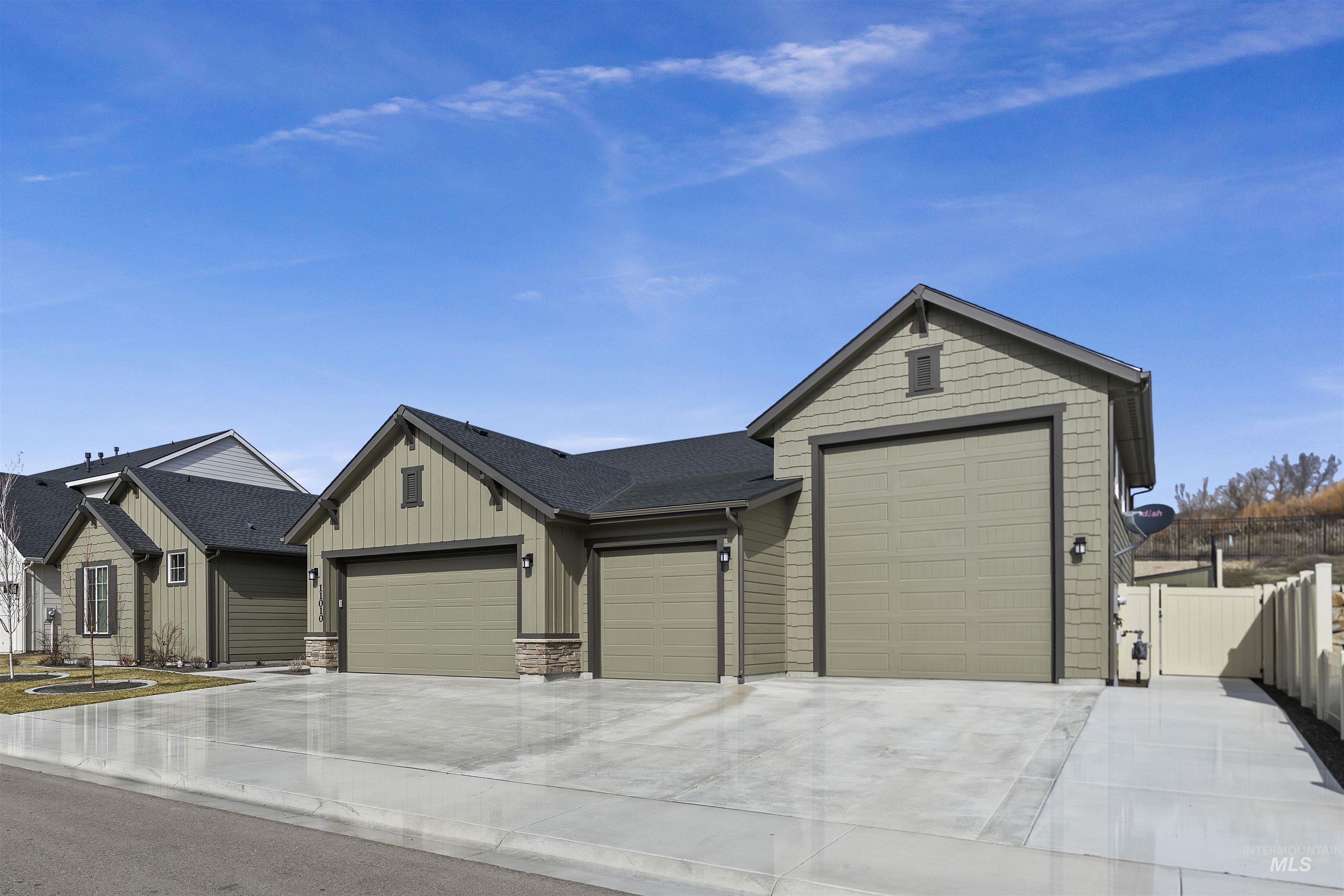 11010 W Collina Vista Dr