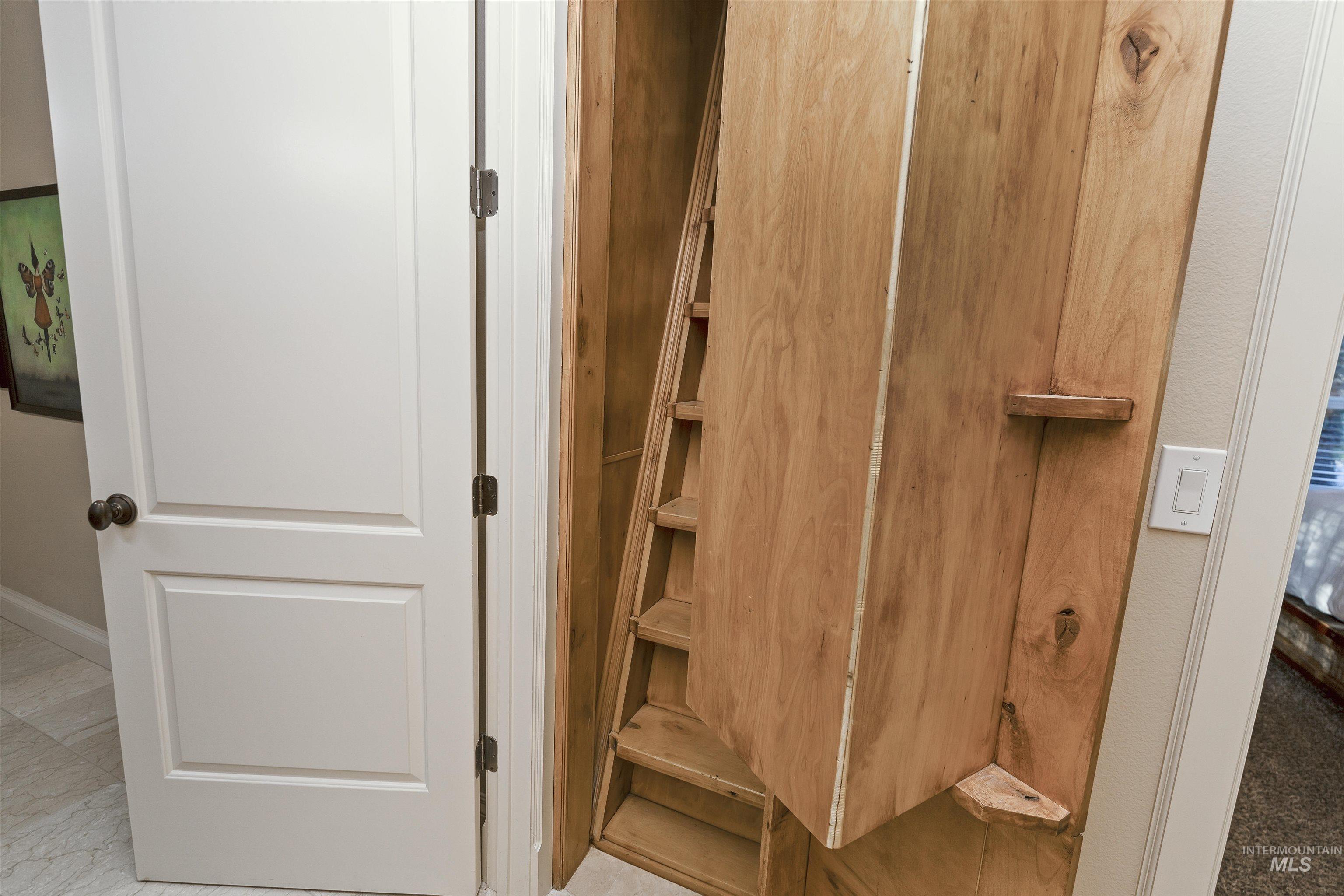 12091 W Lanktree Gulch Rd