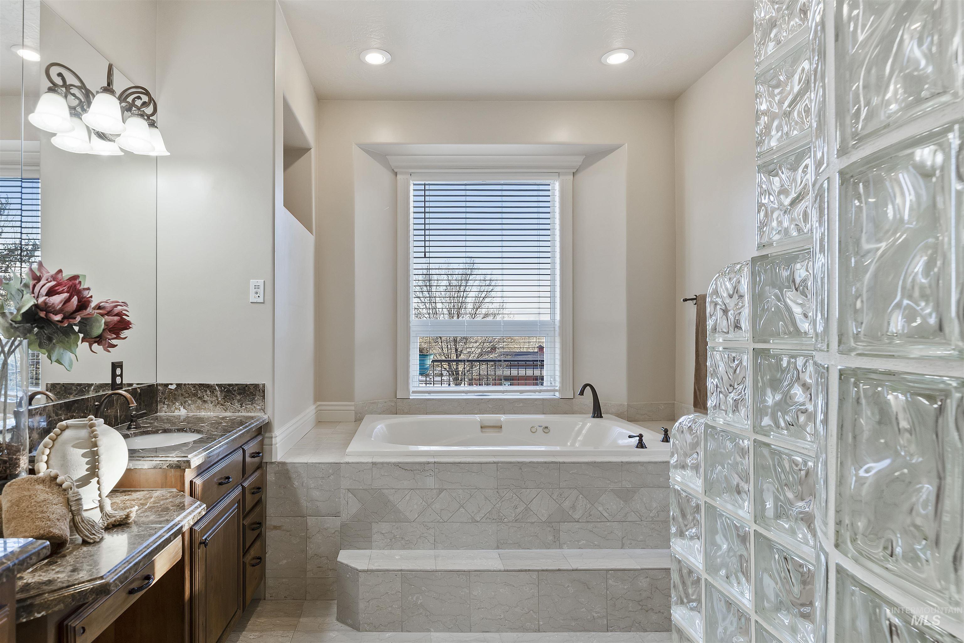 12091 W Lanktree Gulch Rd