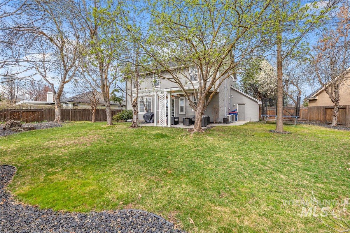 1441 N Ellington Pl