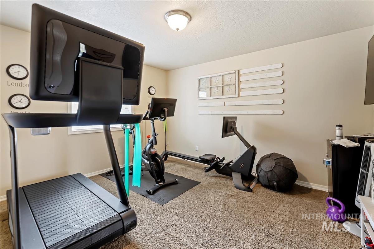 1430 E Feather Nest Ct