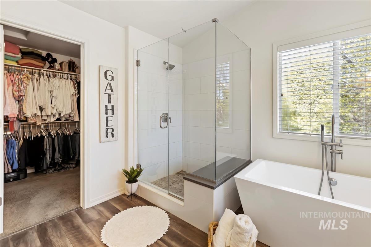 1430 E Feather Nest Ct