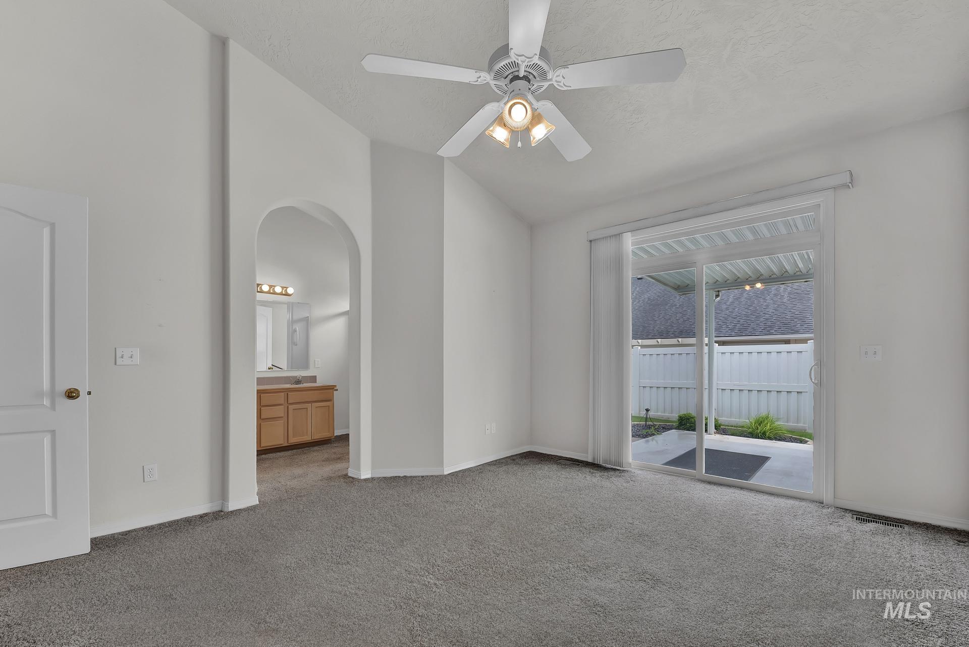 2680 N Phoenix