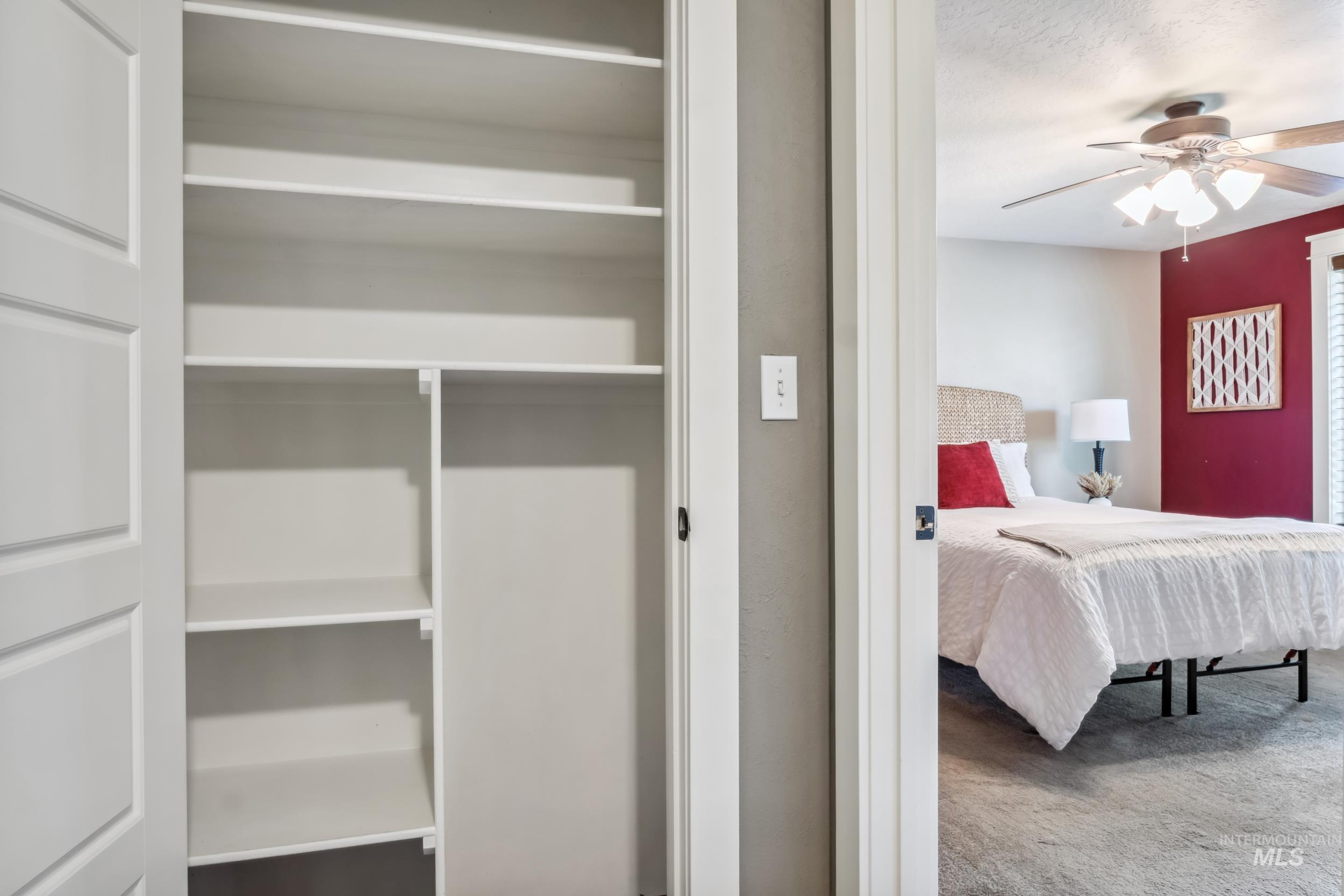 810 N Eagle Hills Way