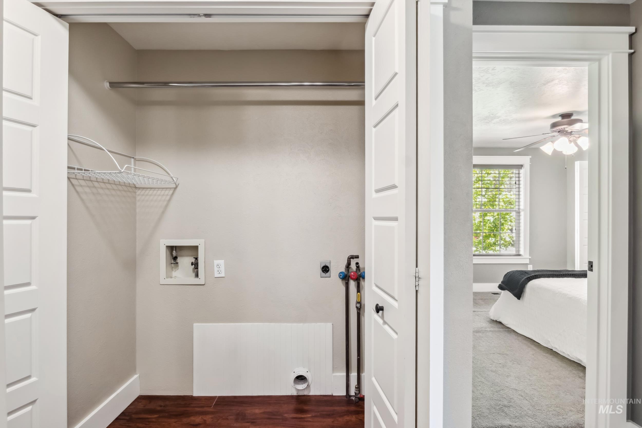 810 N Eagle Hills Way