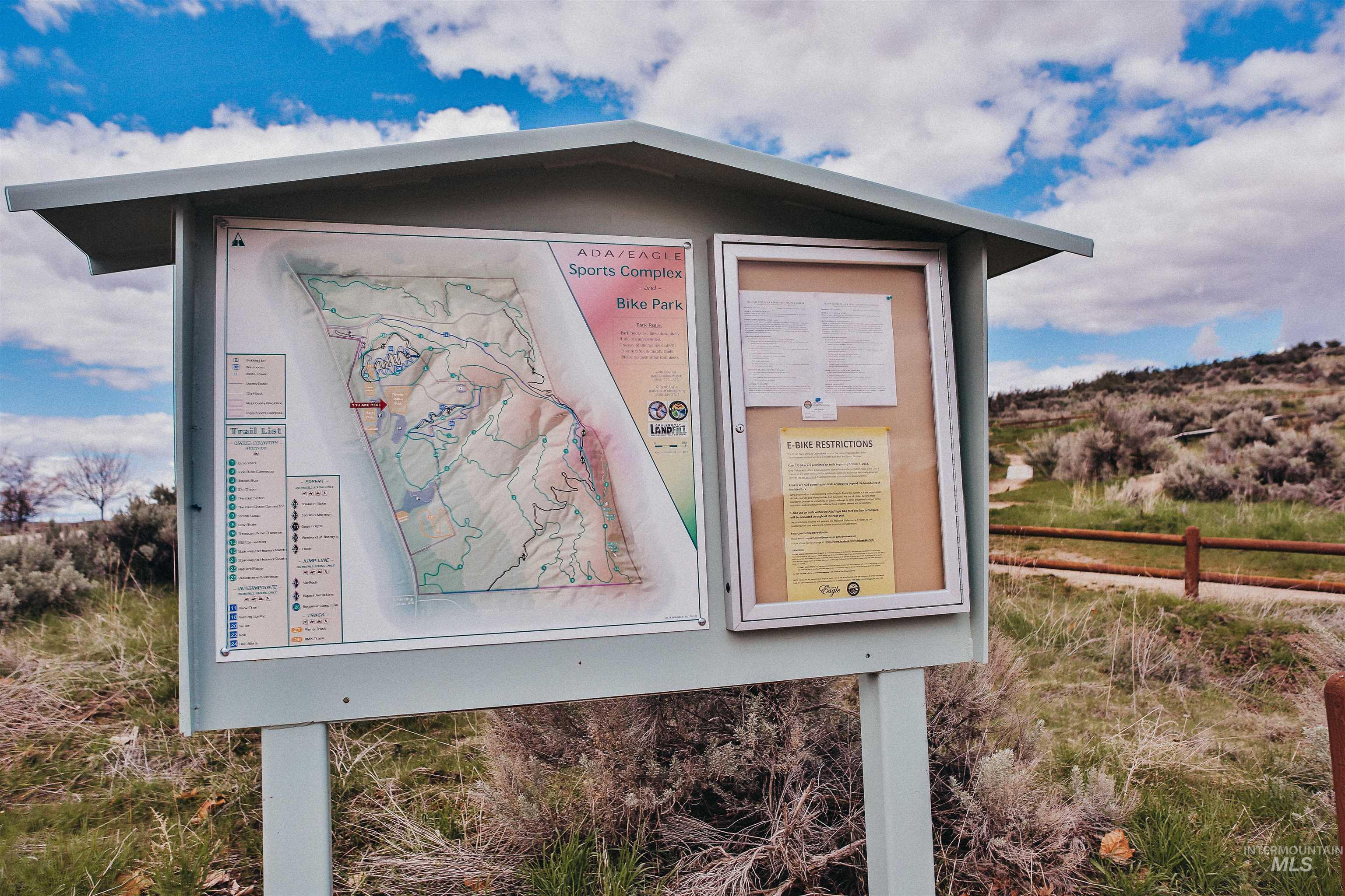 1945 N Eagle Creek Way