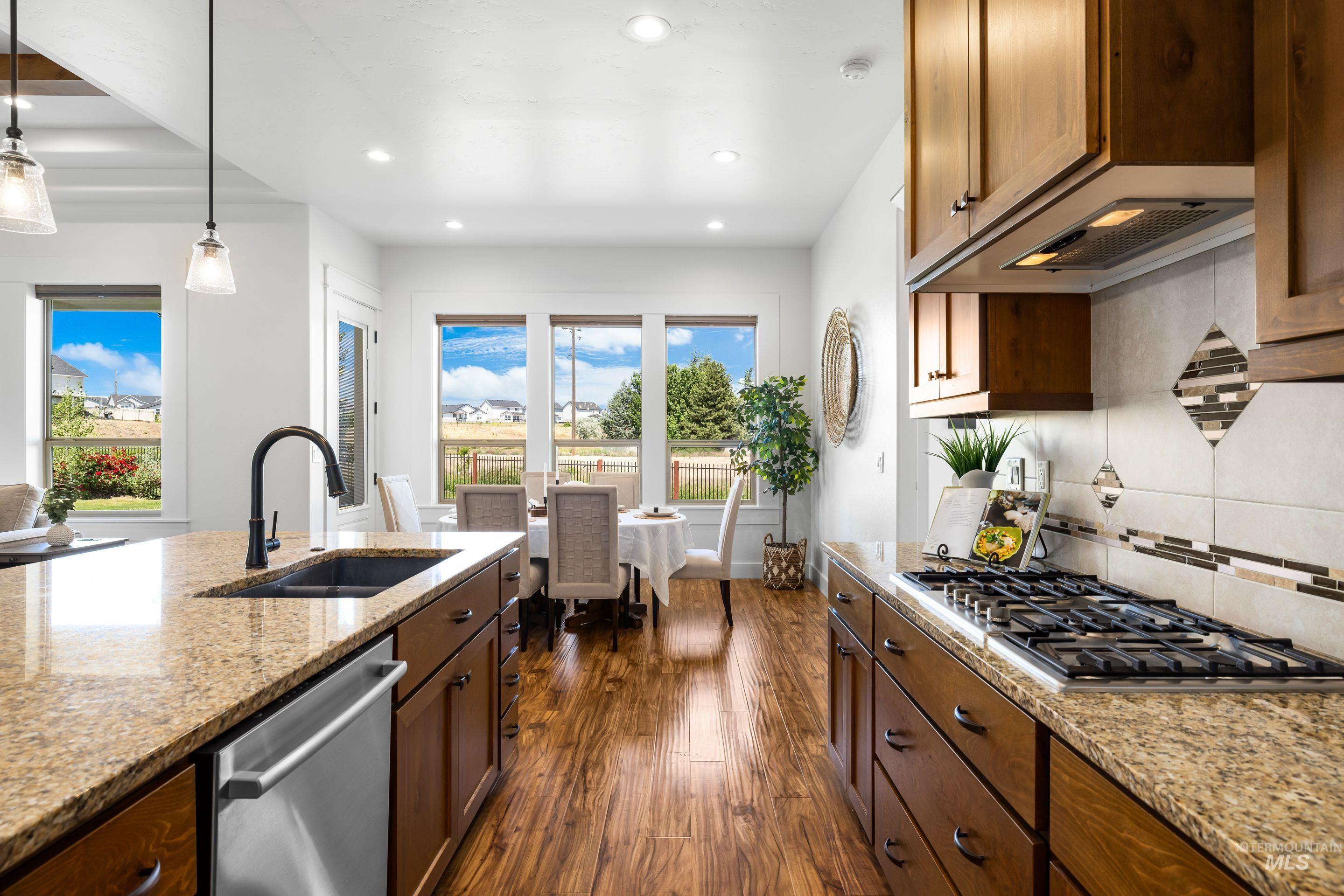 11258 W Streamview Ct