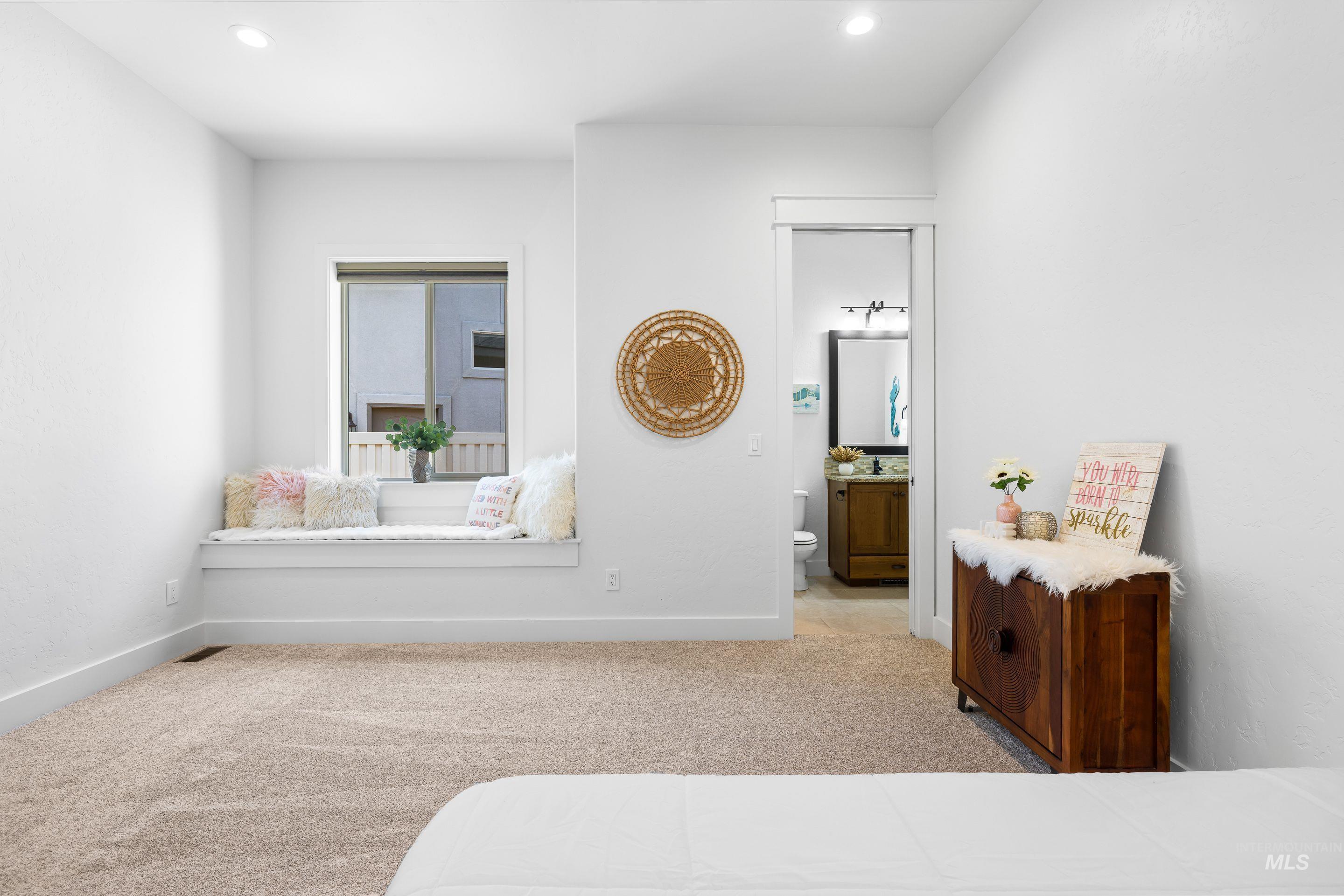 11258 W Streamview Ct