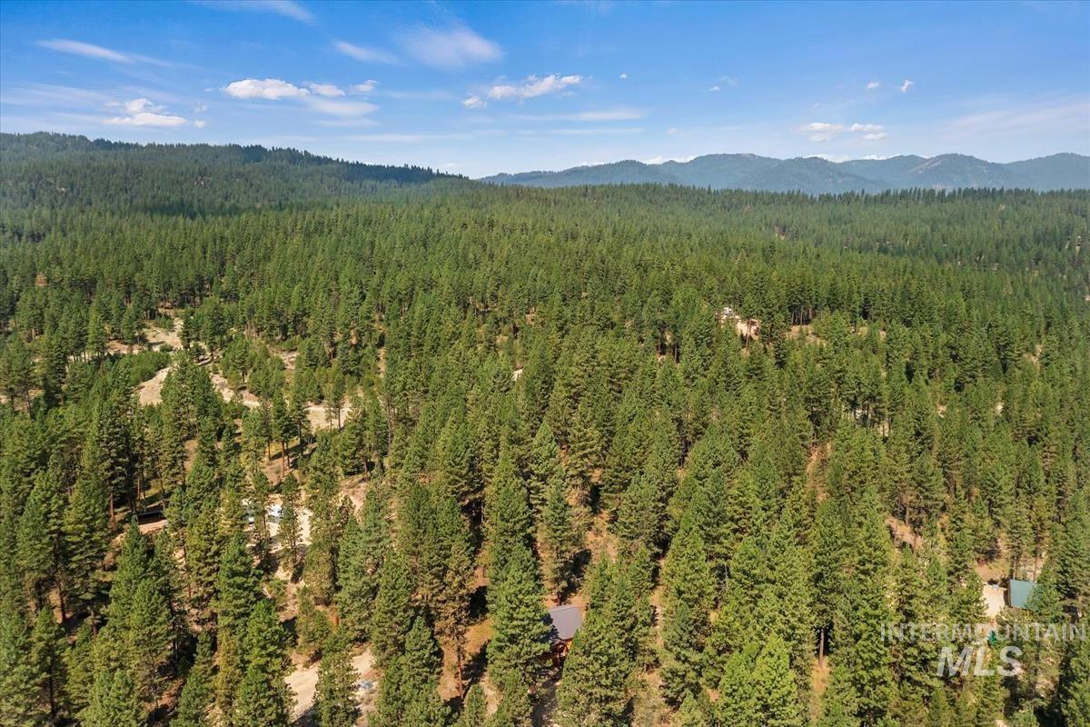 30 S Meadow Creek Dr