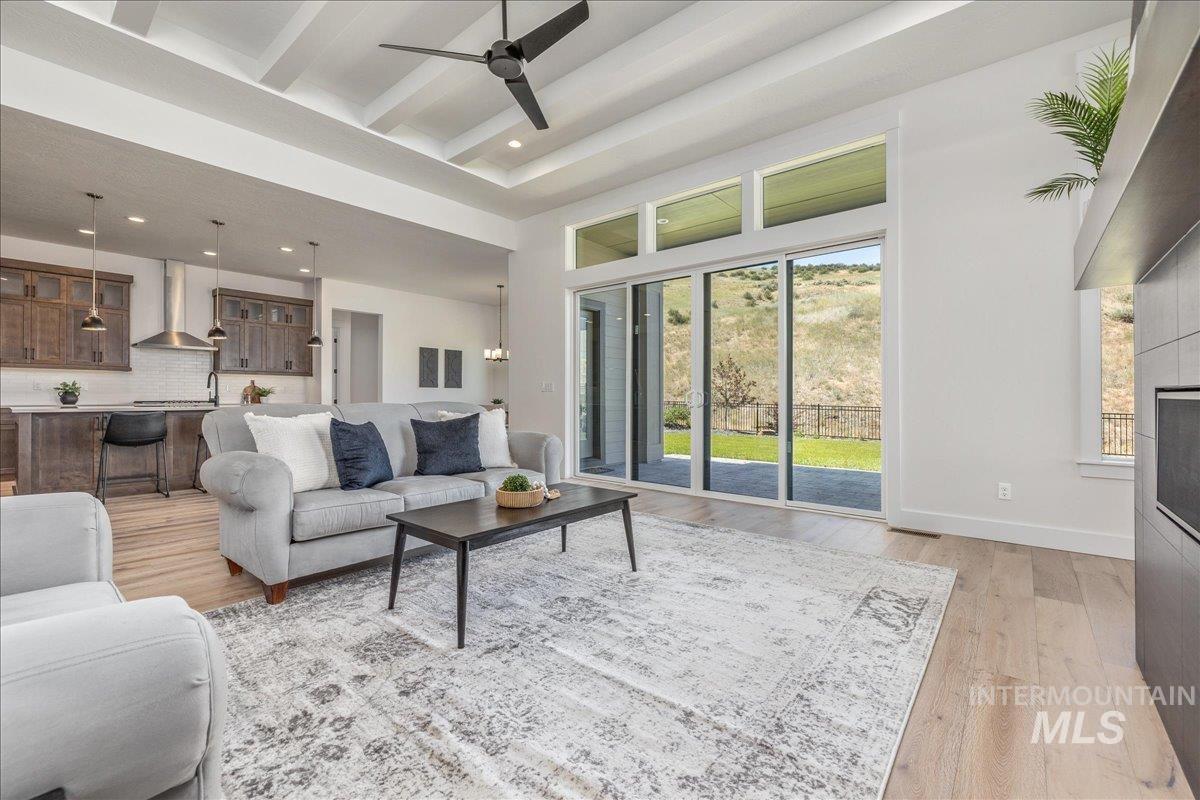 17943 N Burnt Car Pl