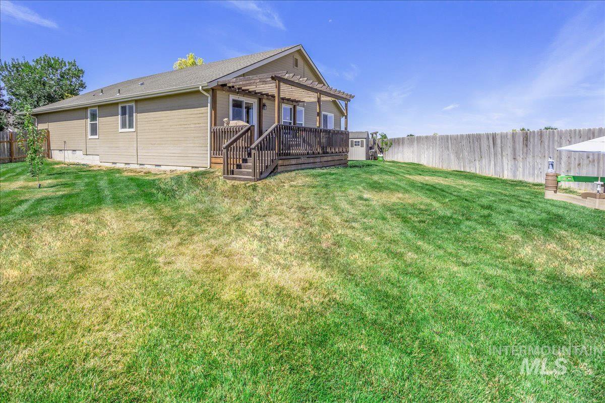 420 S Willow Tree Ave