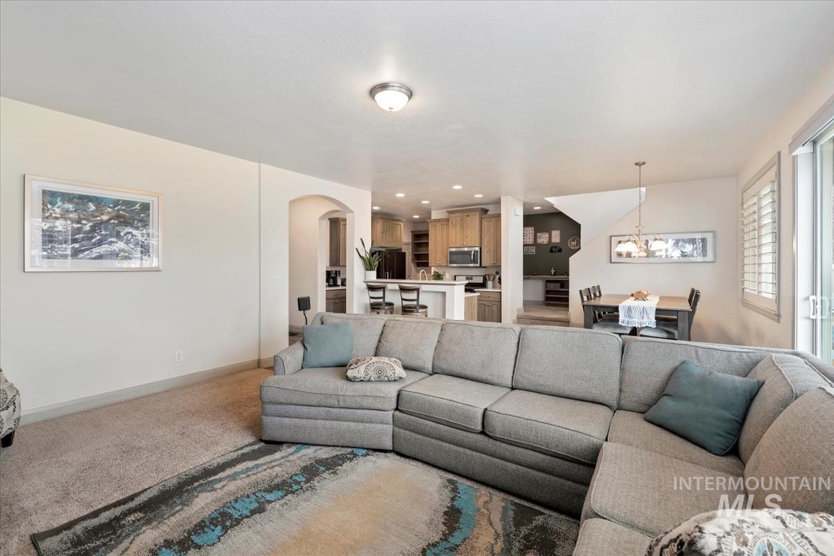 9472 S Rock Cliffs Way