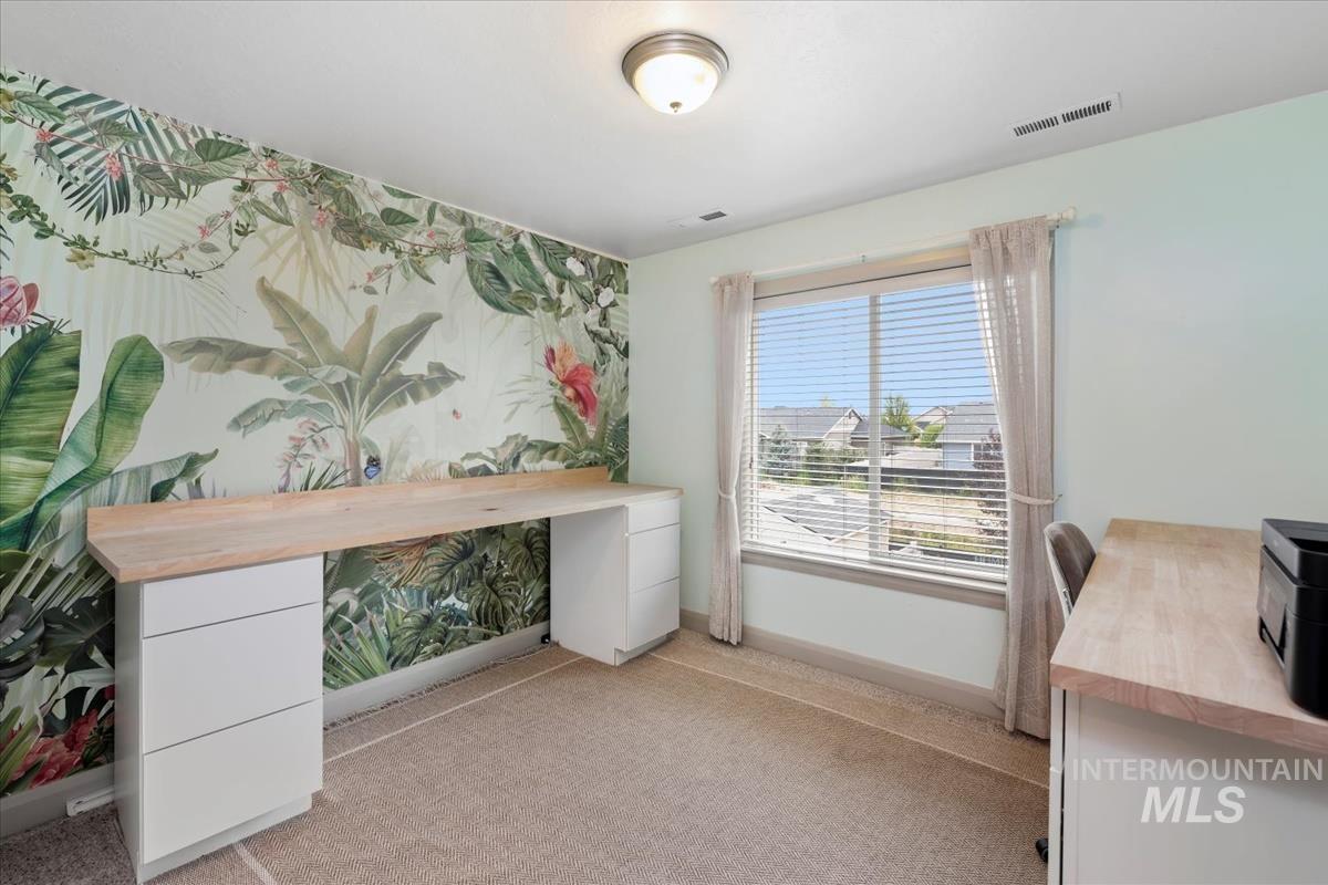 9472 S Rock Cliffs Way