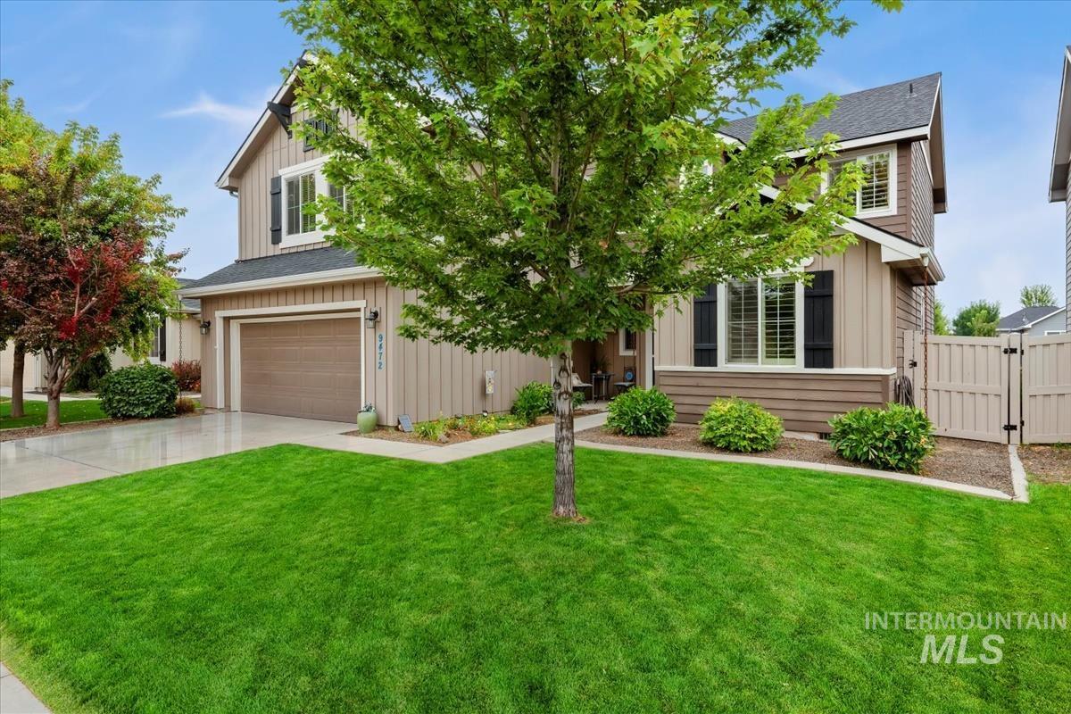 9472 S Rock Cliffs Way