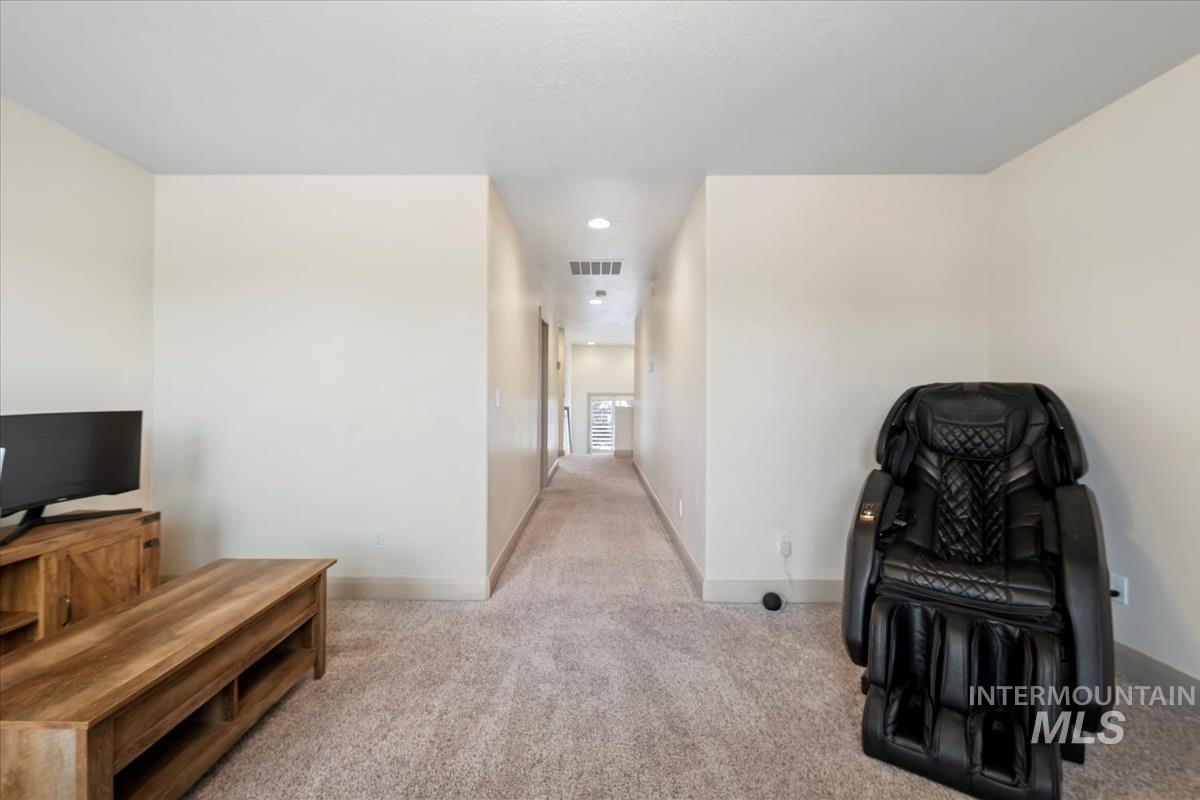 9472 S Rock Cliffs Way