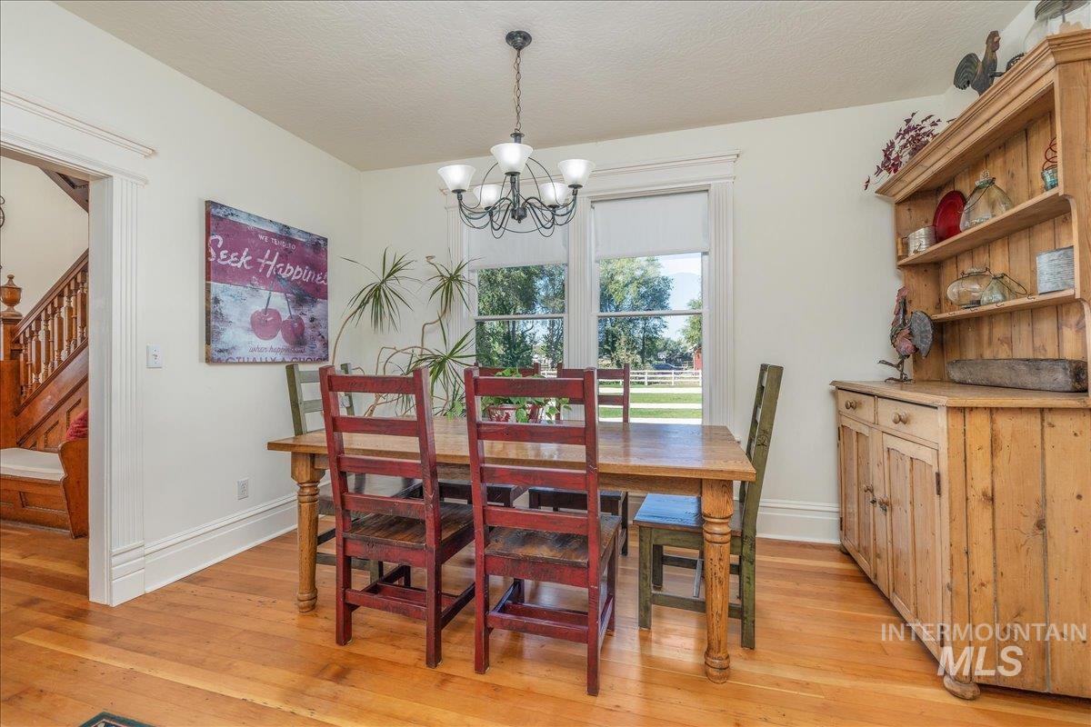 278 E Beacon Light Rd