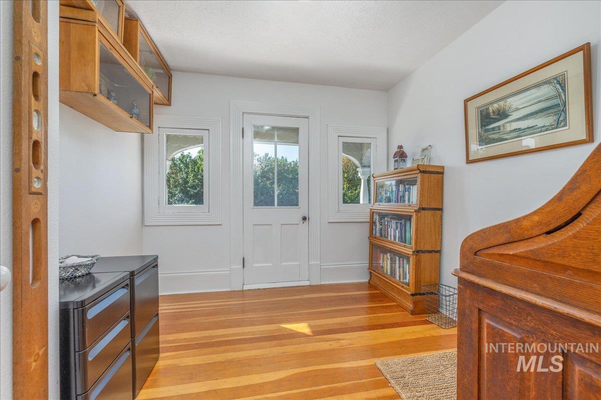 278 E Beacon Light Rd