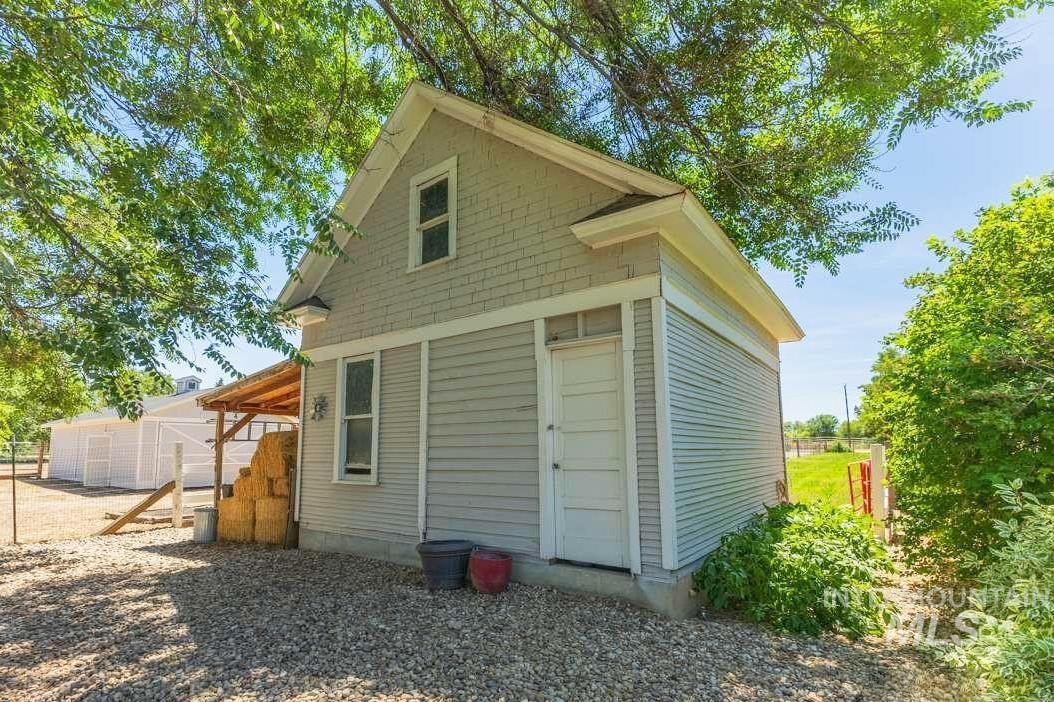 278 E Beacon Light Rd