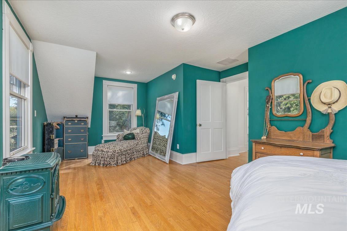 278 E Beacon Light Rd