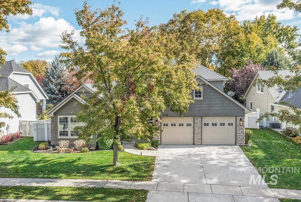 216 N Story Book Way