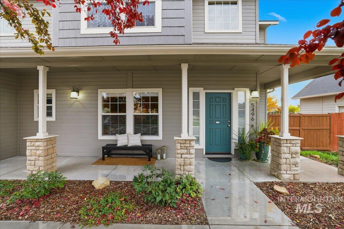 5496 S Taradale Avenue