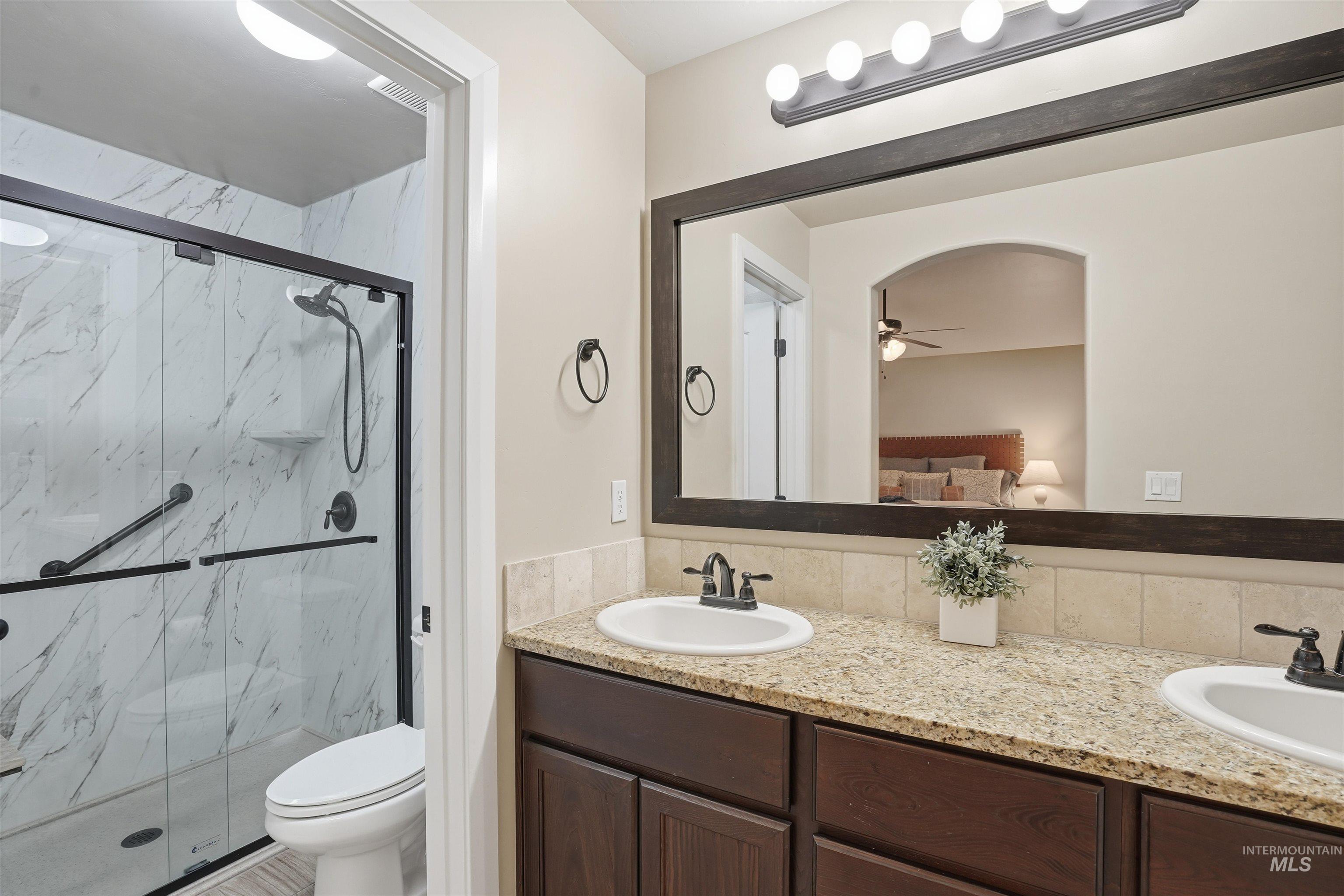 5697 W Combermere Dr